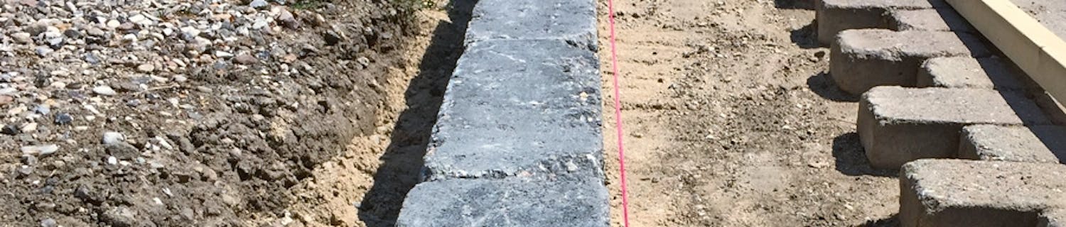 Kantblokke: Slip for naboens perlegrus Kantblokke: Slip for naboens perlegrus